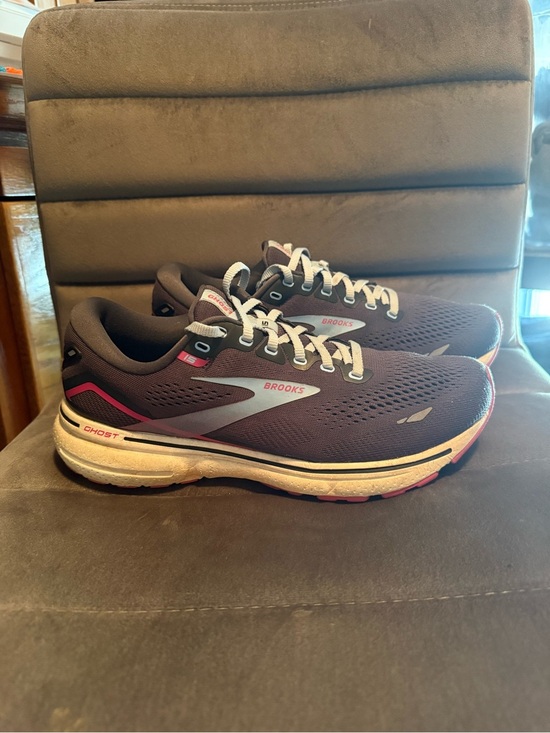 Brooks Shoes - Brooks Ghost 15 Running Shoes Women’s Size 9.5